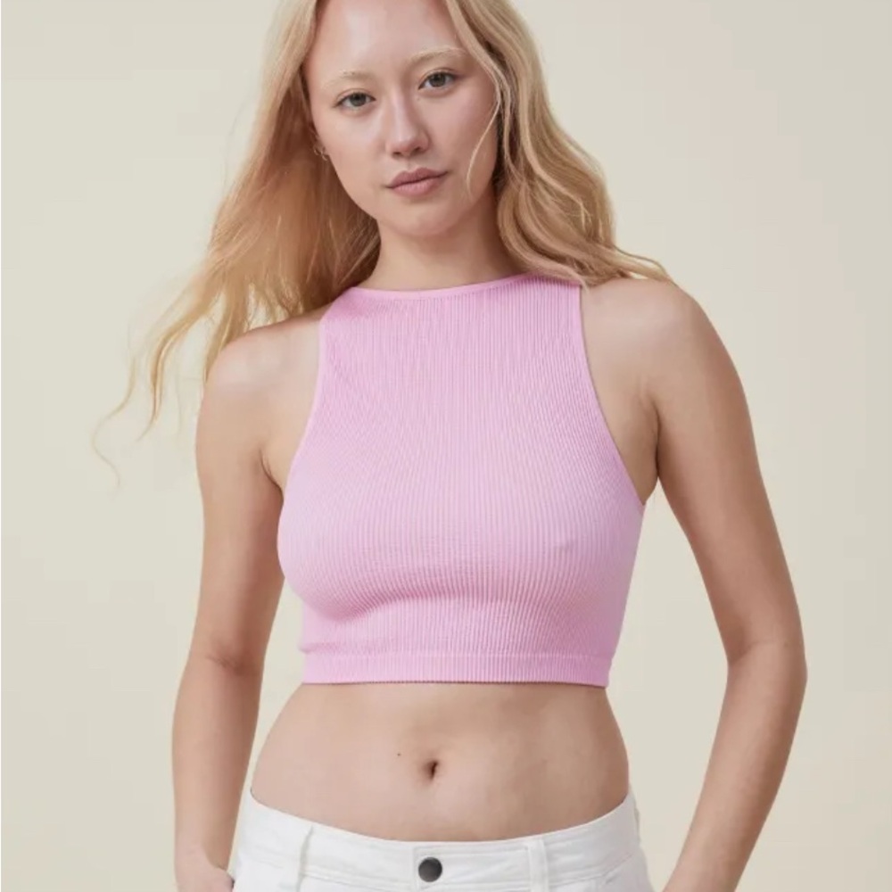 pink cotton on top in medium